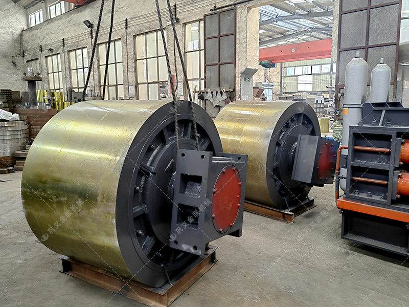 1810液壓對(duì)輥制砂機(jī)一小時(shí)產(chǎn)量多少？